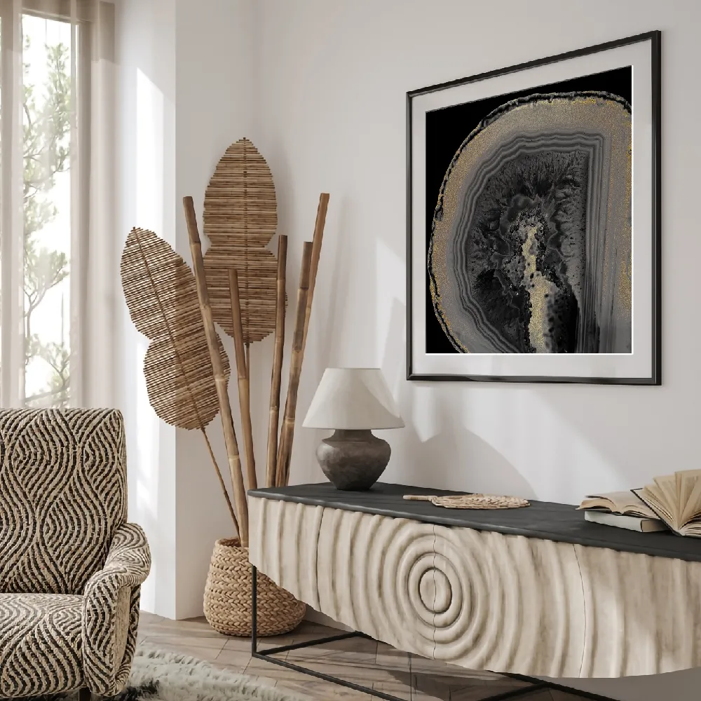 Inverted Agate